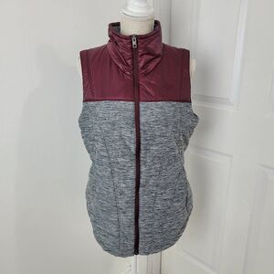 The North Face Vest Womens Large Gray Heathered Red Pseudio Tech Fabric Hiking